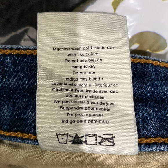 Jeans 👖 - Picture 8 of 9